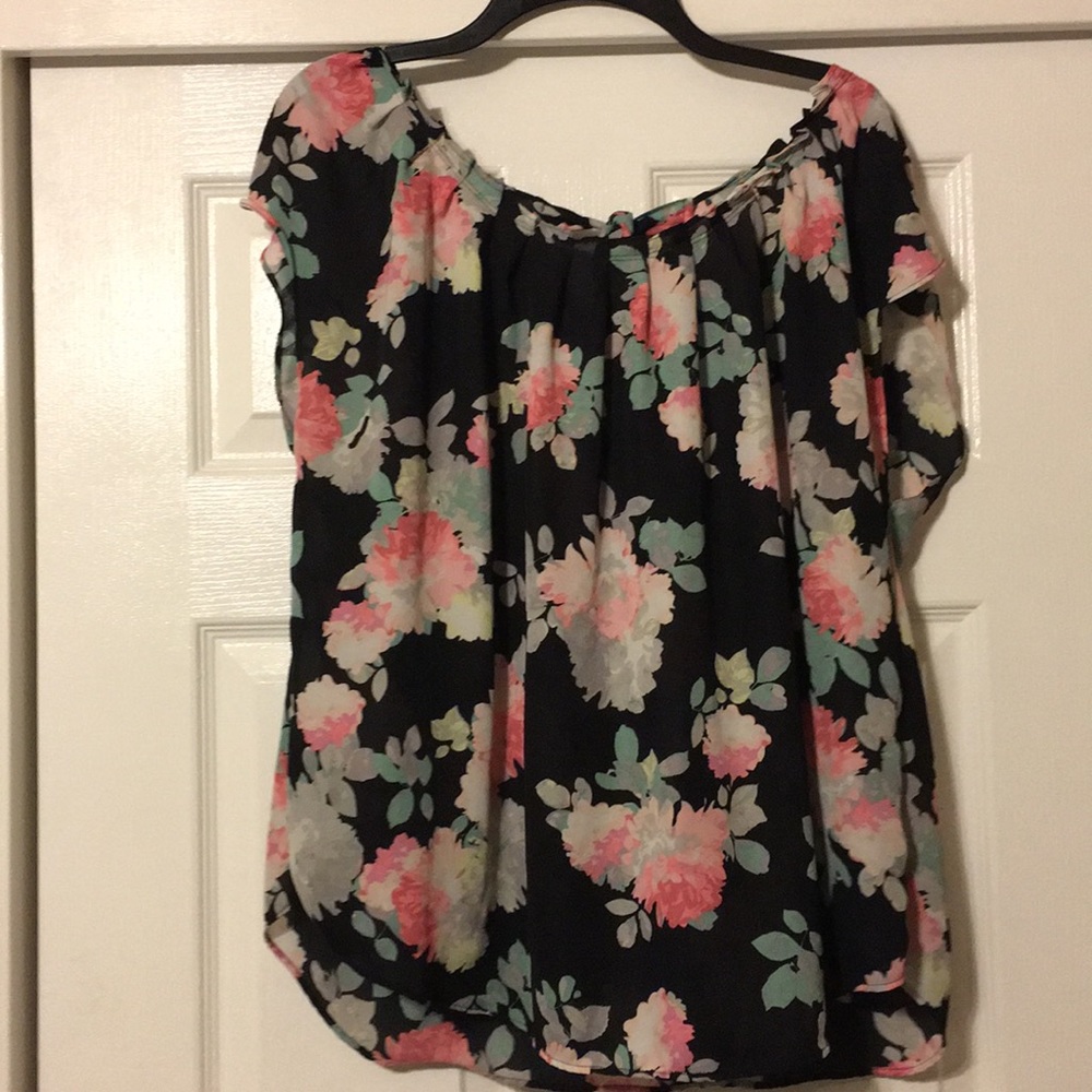 Lauren Conrad top